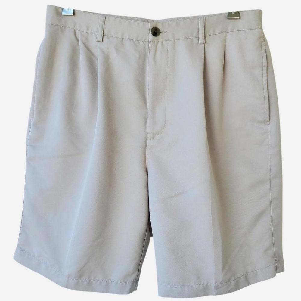 Vintage Sun River Pleated Shorts